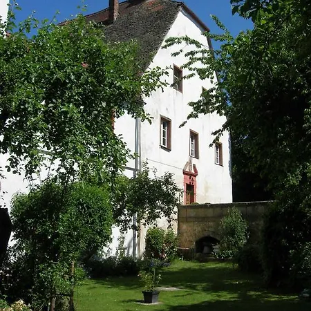 Schloss *